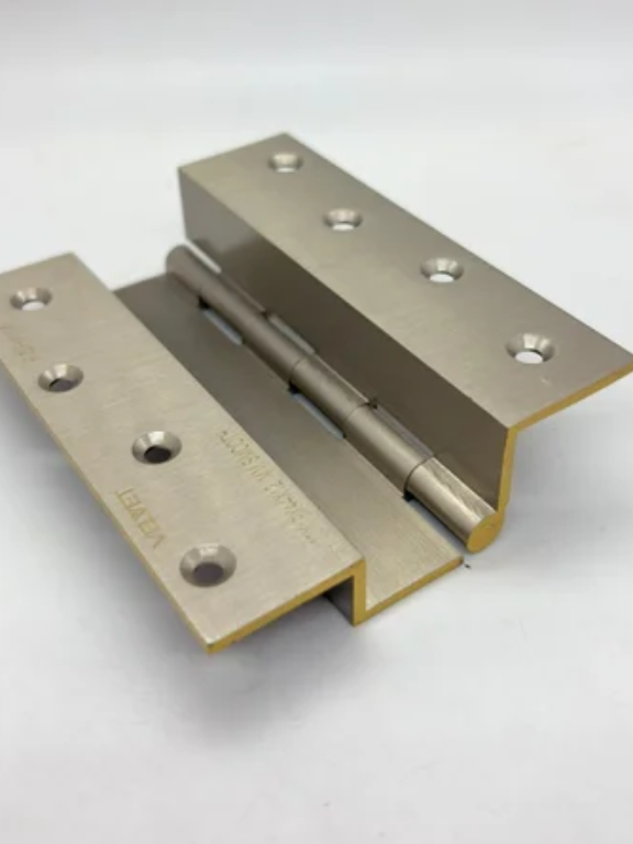4" Brass W Hinge