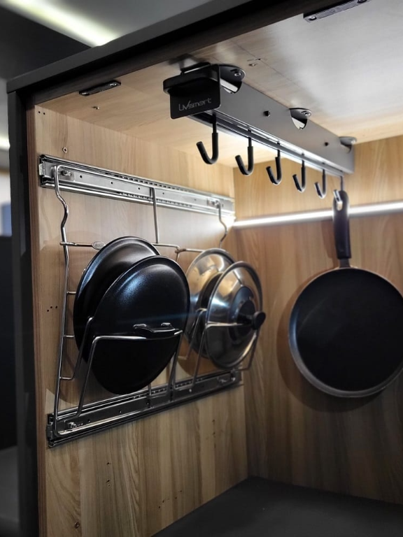 Ebco Lid Holder For Pan Hanger