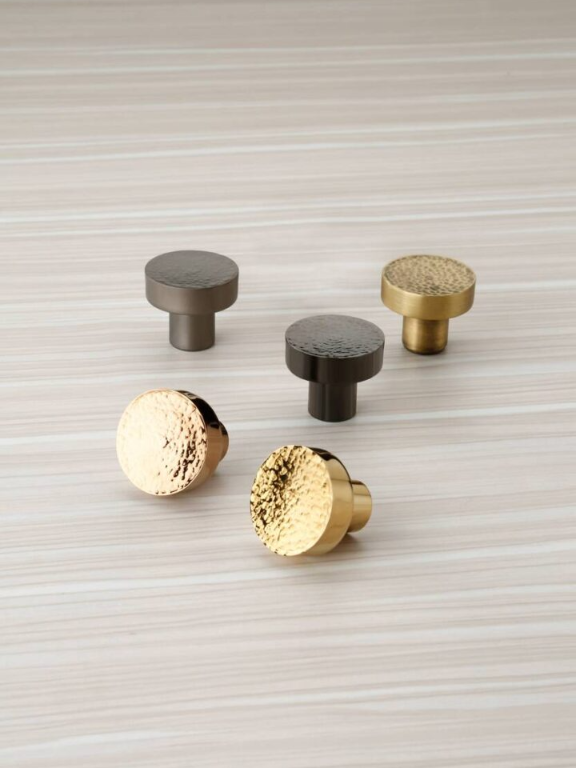 Shapes Knob For Drawers and Cabinet 215